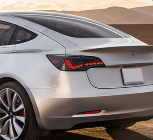 特斯拉 Model 3 尾灯